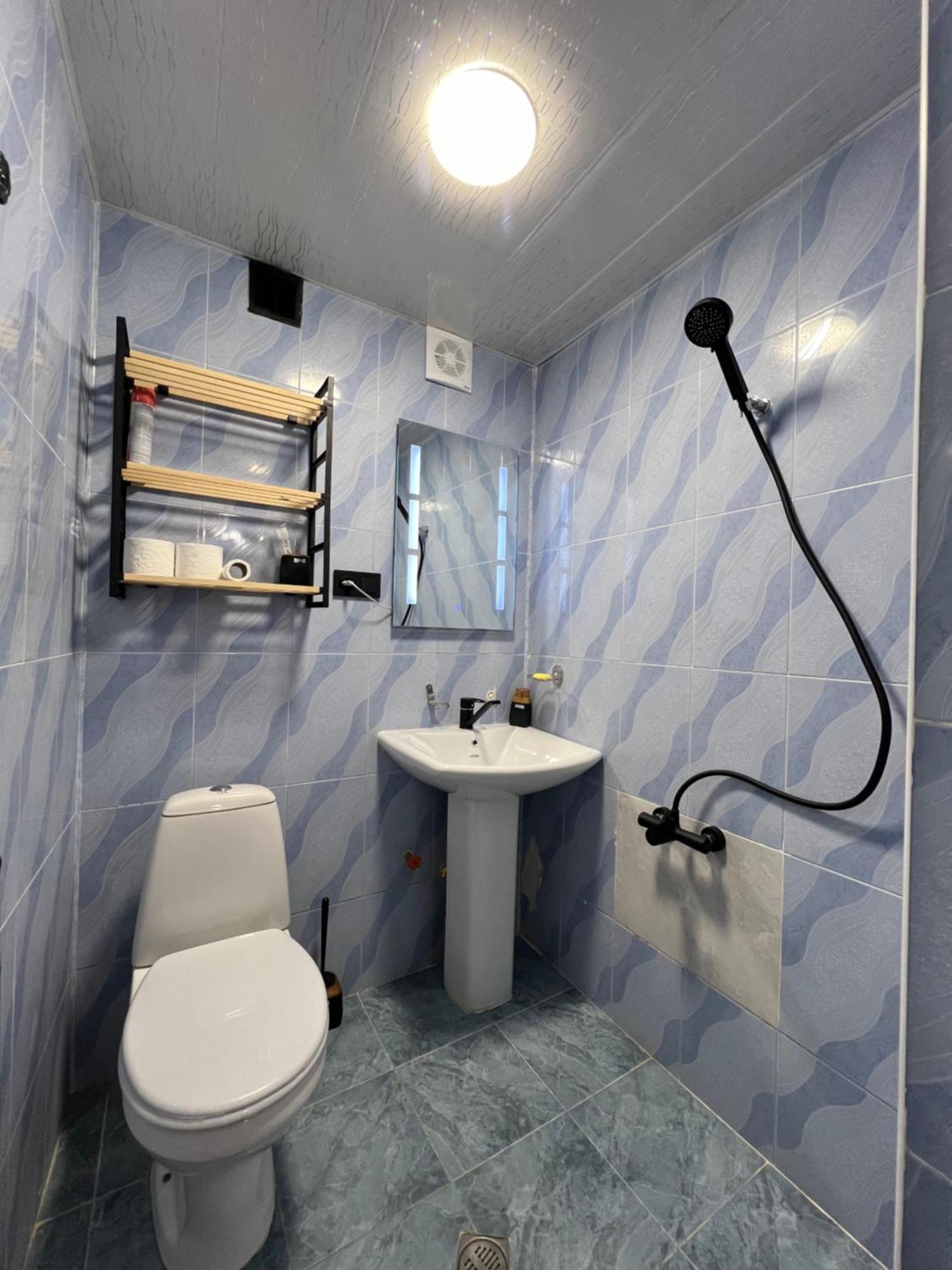 Maco'S Apartment Кутаиси Екстериор снимка
